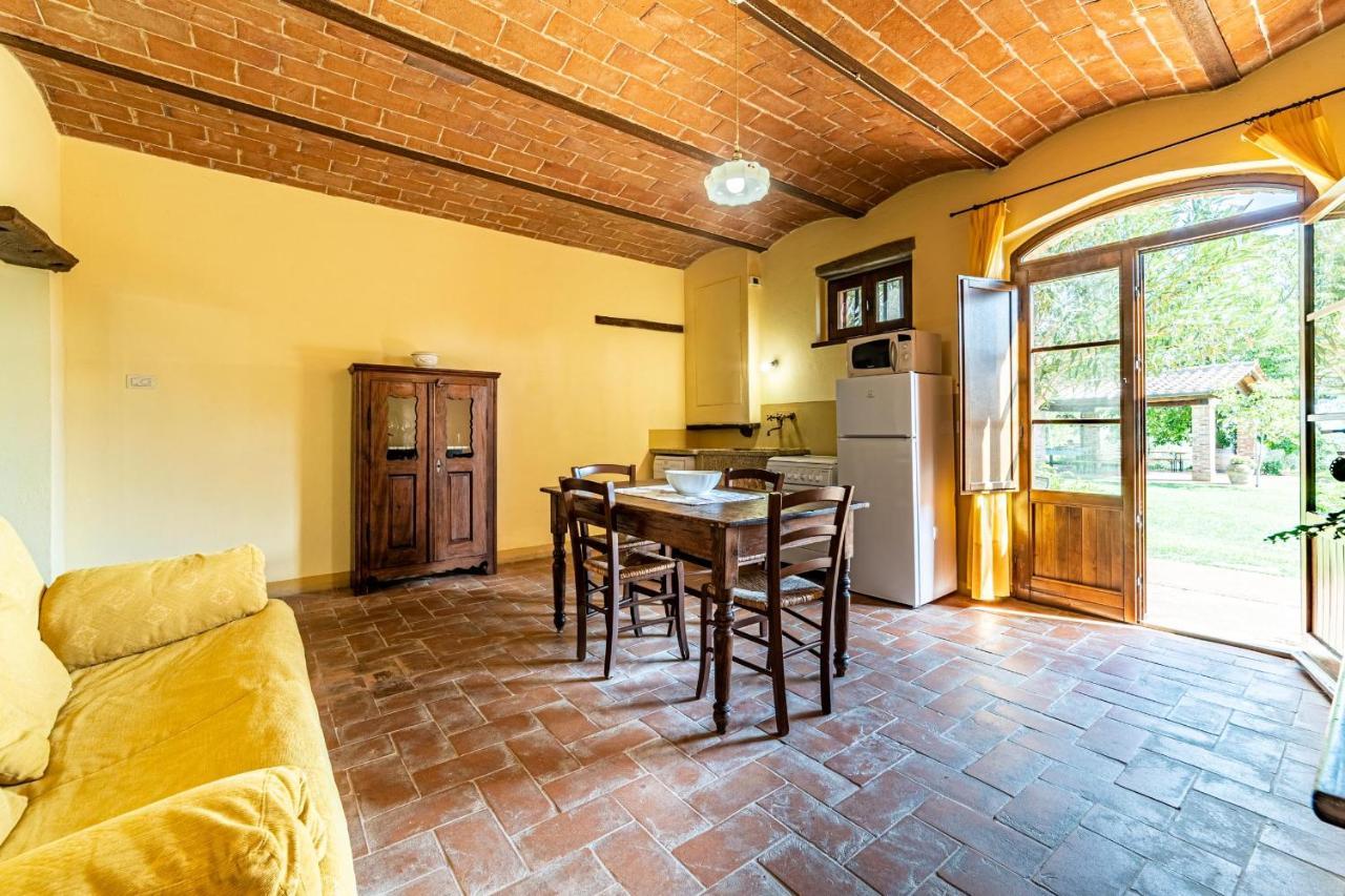 Il Querciolo - Azienda Biologica, Agriturismo E Cantina Marciano della Chiana Bagian luar foto