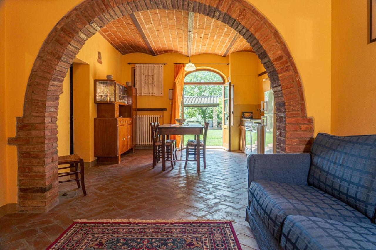 Il Querciolo - Azienda Biologica, Agriturismo E Cantina Marciano della Chiana Bagian luar foto