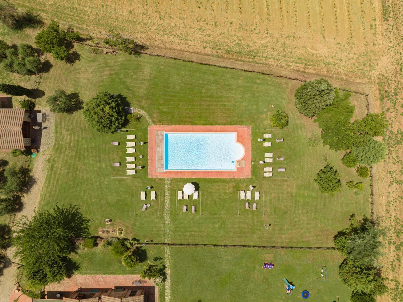 Il Querciolo - Azienda Biologica, Agriturismo E Cantina Marciano della Chiana Bagian luar foto