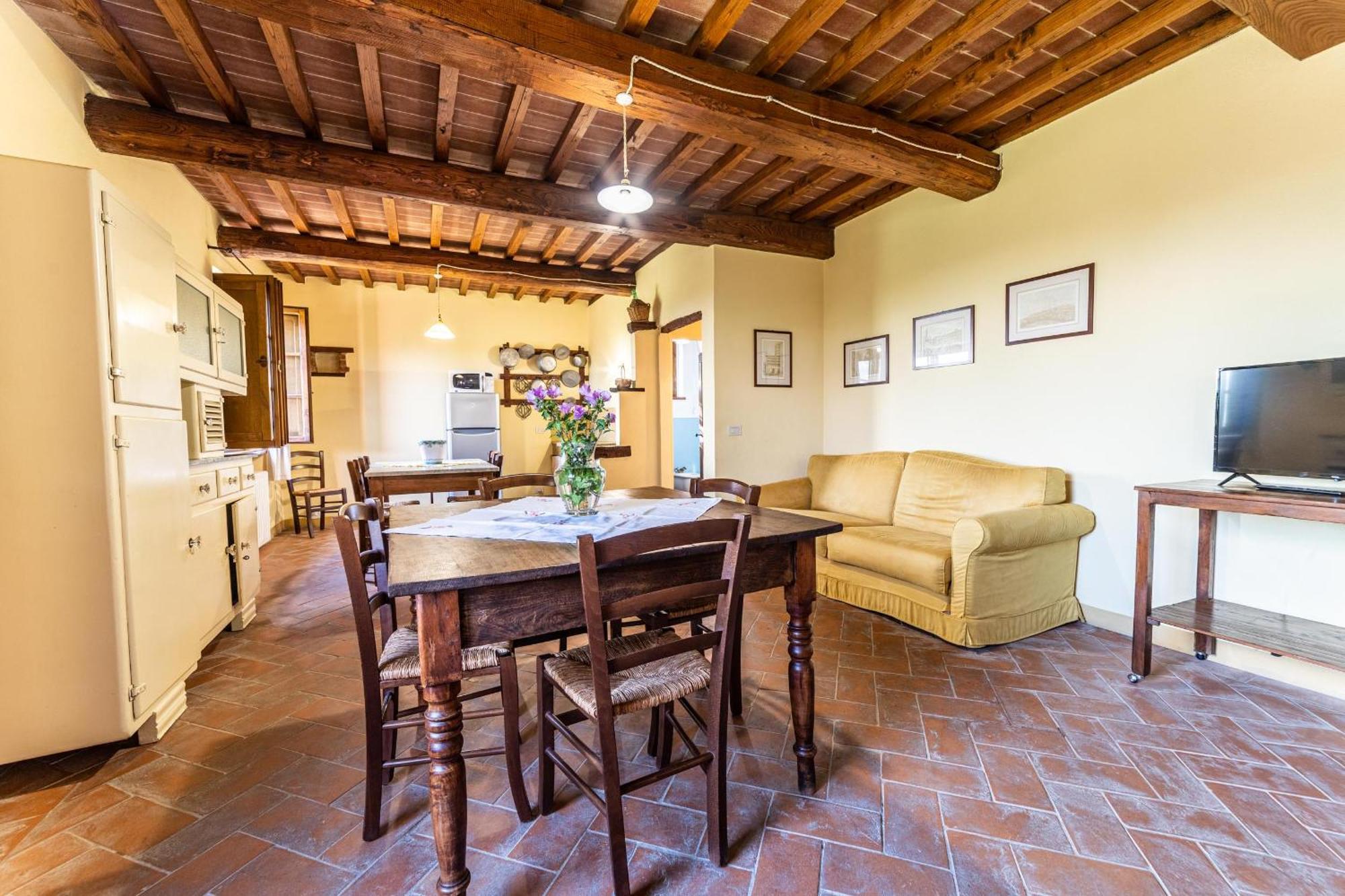 Il Querciolo - Azienda Biologica, Agriturismo E Cantina Marciano della Chiana Bagian luar foto