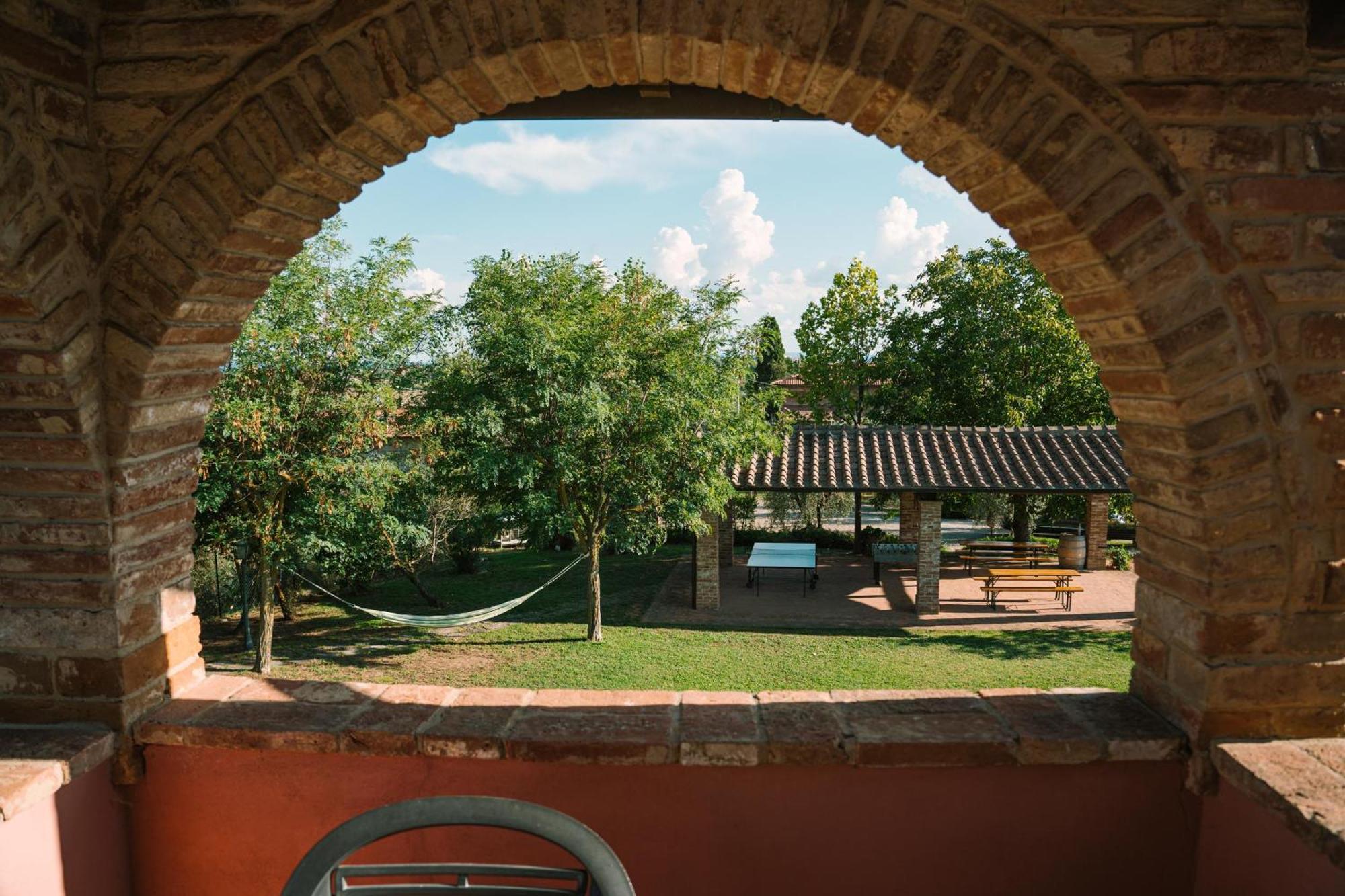 Il Querciolo - Azienda Biologica, Agriturismo E Cantina Marciano della Chiana Bagian luar foto