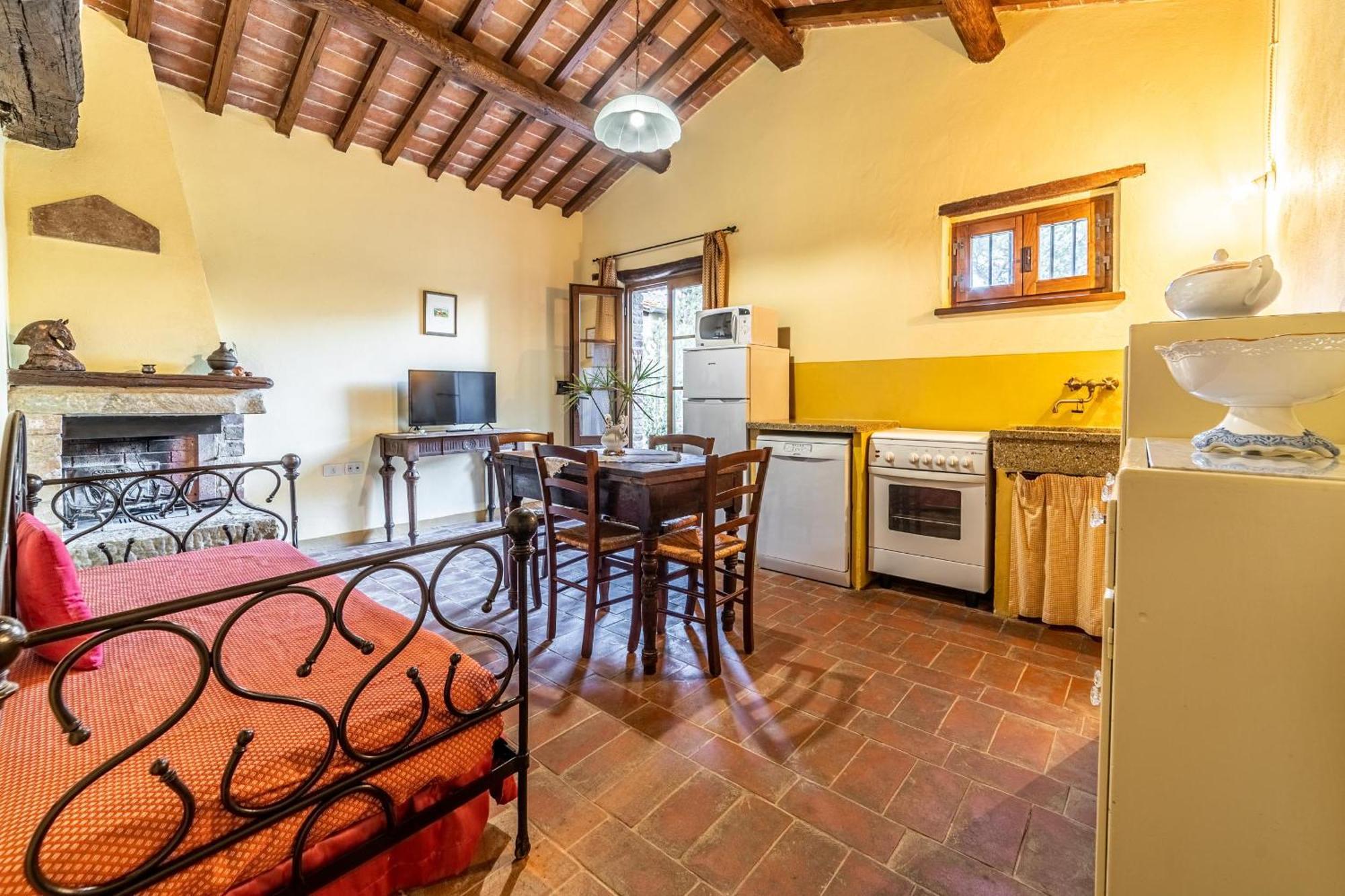 Il Querciolo - Azienda Biologica, Agriturismo E Cantina Marciano della Chiana Bagian luar foto
