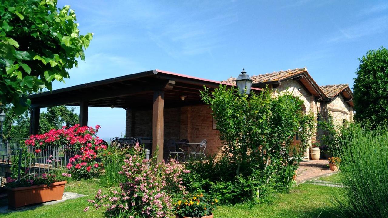 Il Querciolo - Azienda Biologica, Agriturismo E Cantina Marciano della Chiana Bagian luar foto